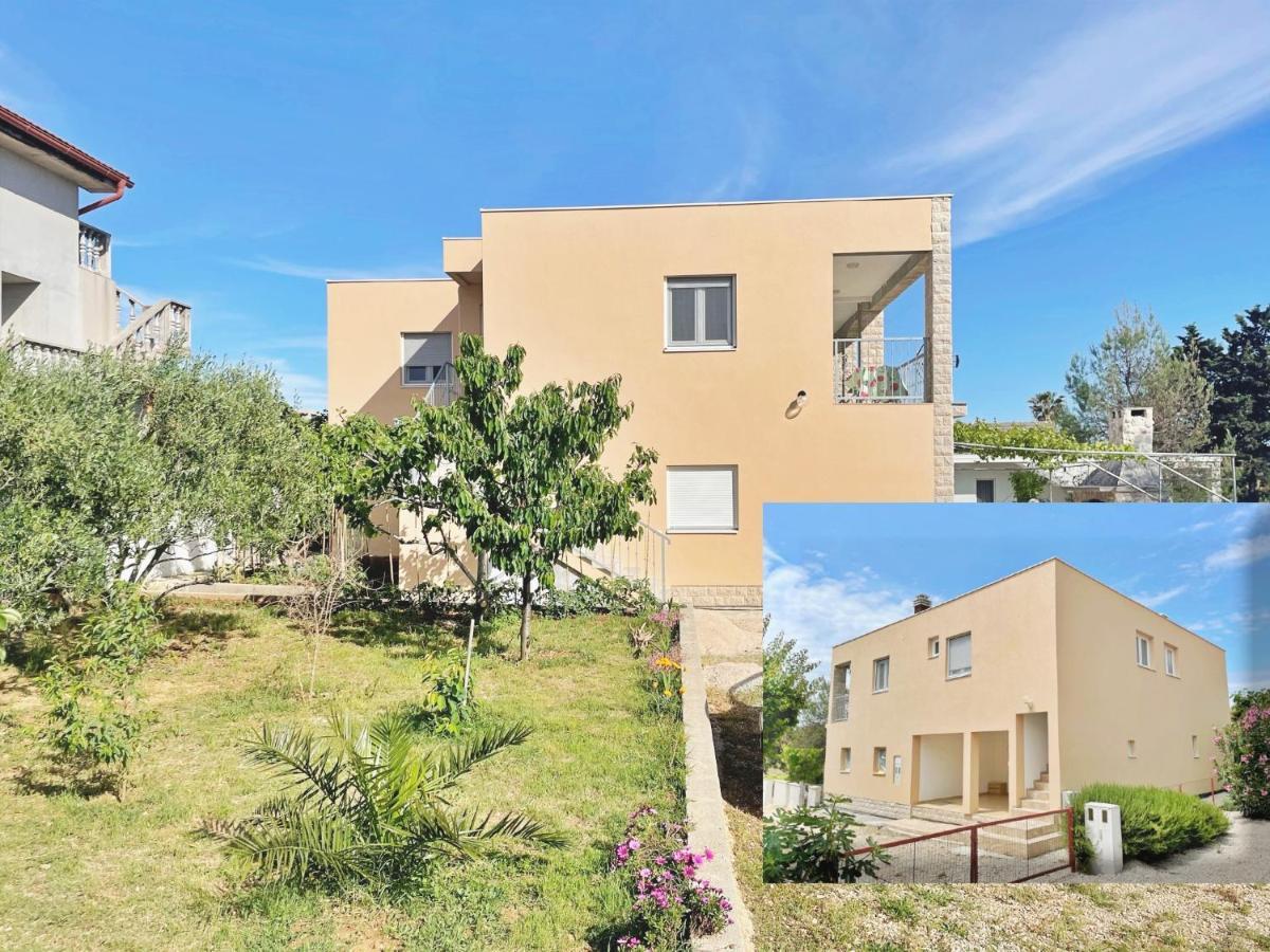 Apartmani Solis Vir Exterior photo